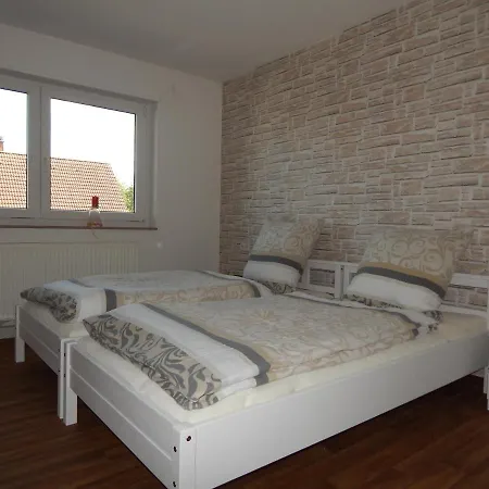 Ferienwohnung Am Wald アパート *